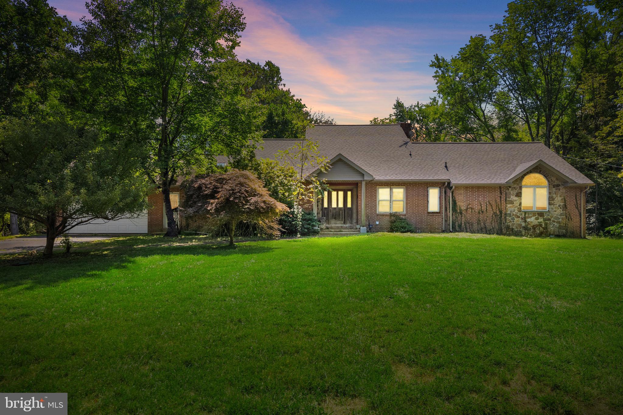 WALNUT RIDGE - Residential