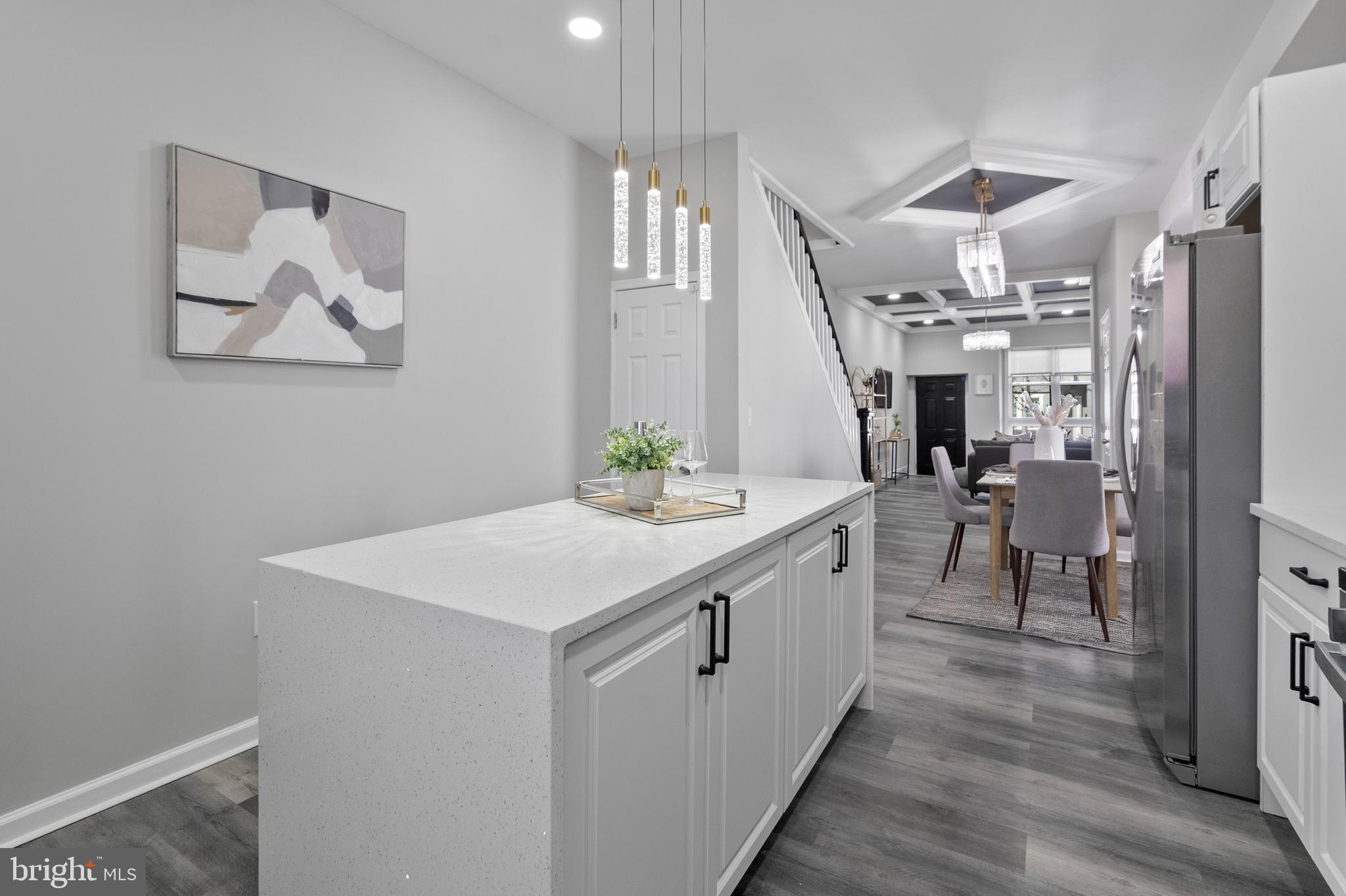 BROADWAY EAST - Residential