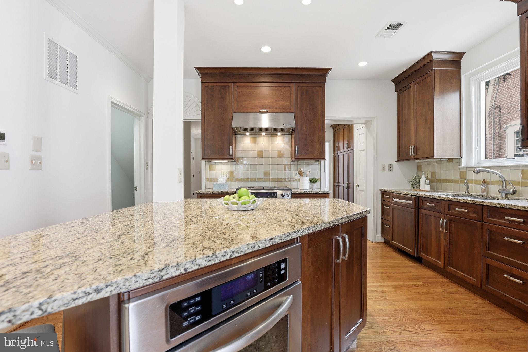 WESTGATE - Residential