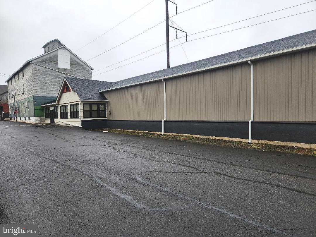 17,000 SQ FT COMMERCIAL OPPORTUNITY - FLEXIBLE USE & DEVELOPMENT POTENTIAL
 Unlock the potential of this expansive 17,000 sq ft commercial property in a highly adaptable setting 
within the BC District.

This versatile building is well-suited for a wide range of uses, including:
*Mixed-use or residential conversion (in progress)
*Bed & Breakfast / hospitality 
*Day care or educational facility 
*Religious or assembly use
*Agricultural / grow operation
*Garden Center or retail
*Warehouse, storage, or light commercial

The property offers a substantial existing structure with a flexible layout, making it ideal for investors, developers, or owners looking to customize a space to meet their vision. 

The seller is currently pursuing approvals for an apartment conversion, presenting a potential for future residential or mixed-use development.

Whether you're looking to reposition, redevelop, or establish a unique business, this property offers scale, adaptability, and significant upside. 

17,000 SQ FT OF OPPORTUNITY - BRING YOUR VISION AND CREATE A HIGH -VALUE, INCOME-PRODUCING ASSEST.