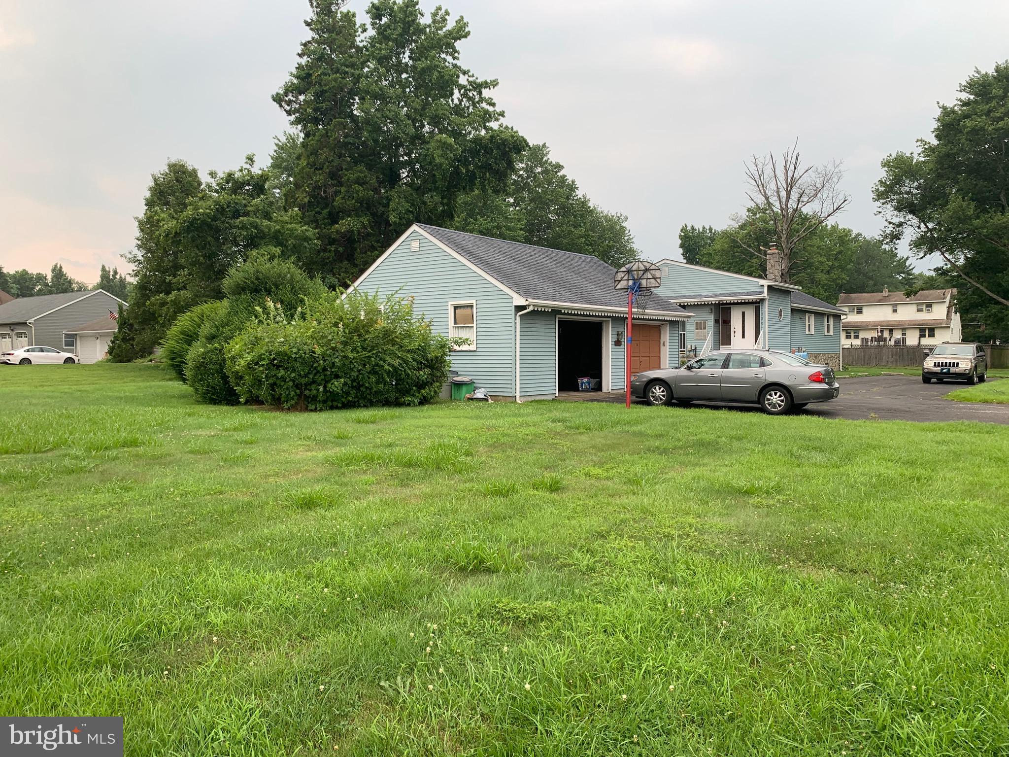 ELMWOOD TERR - Residential