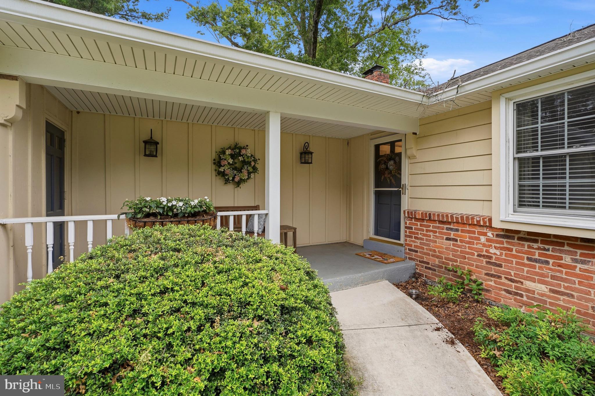 HIDEAWAY HILLS - Residential