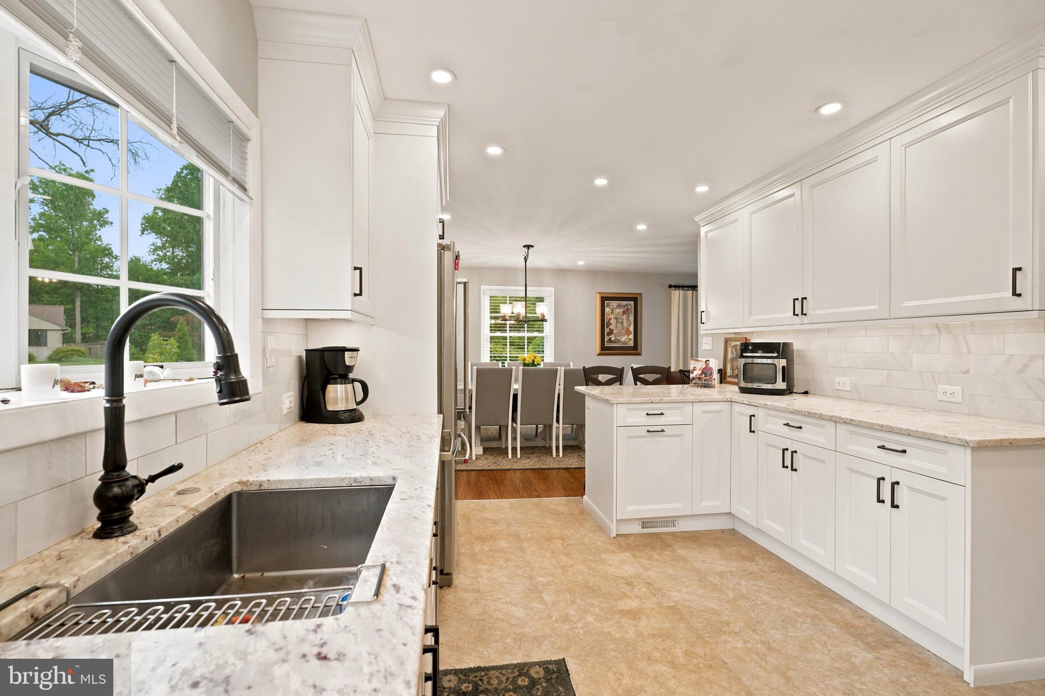 HIDEAWAY HILLS - Residential