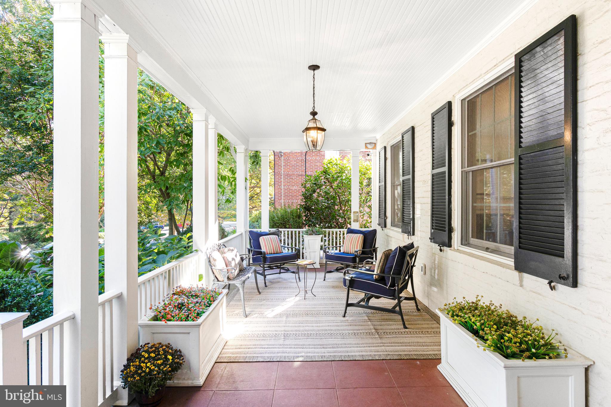 CHEVY CHASE - Residential