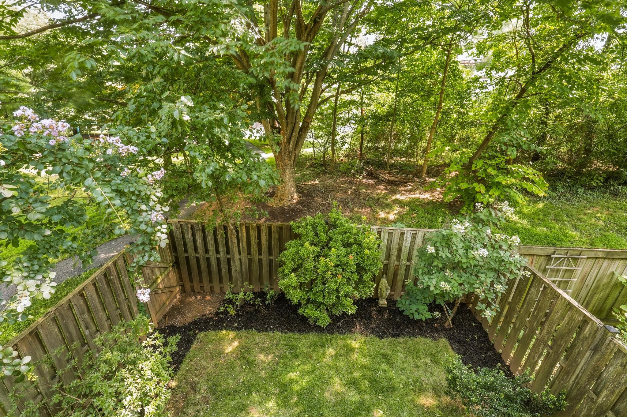 GERMANTOWN ESTATES - Residential