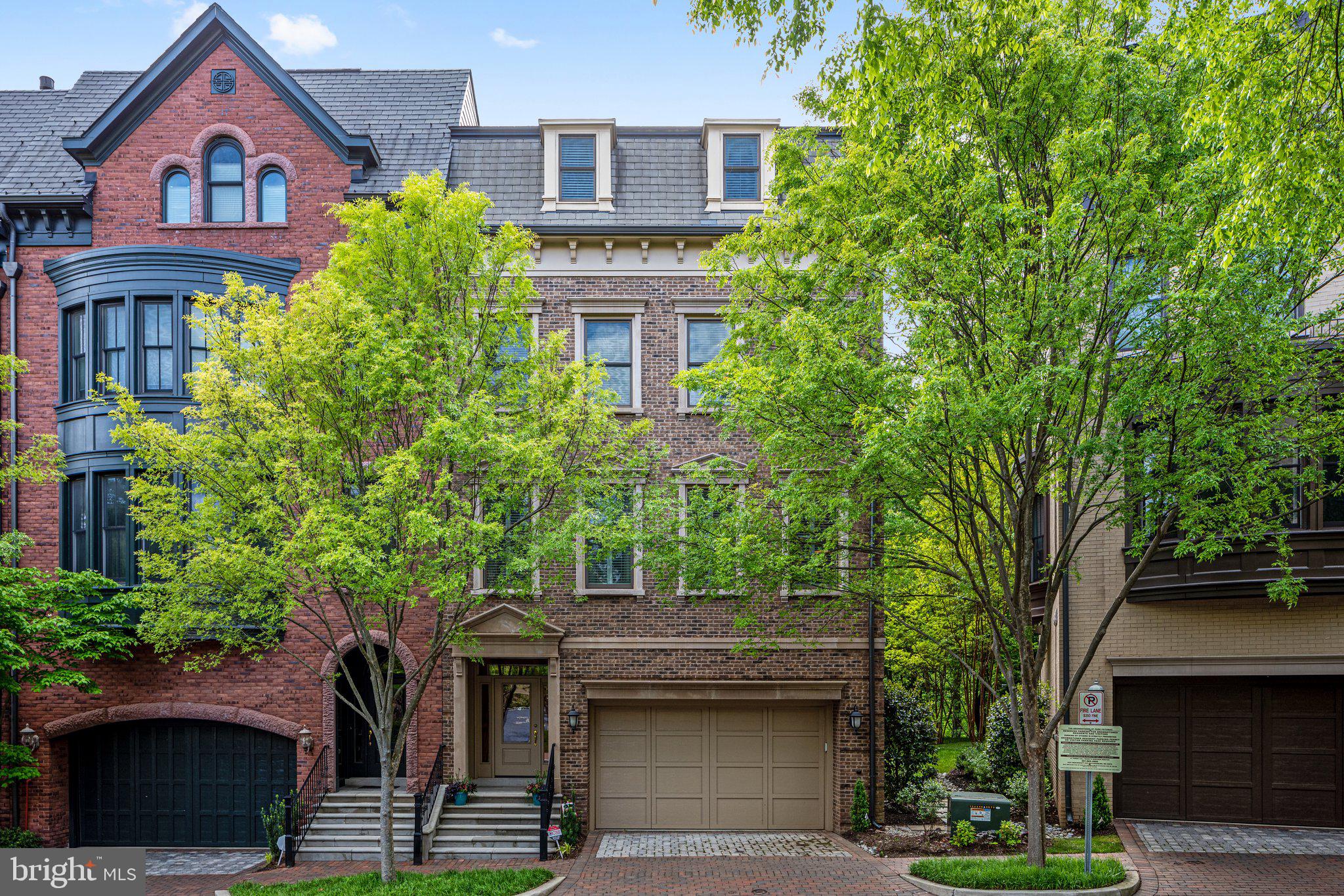 PARK POTOMAC - Residential