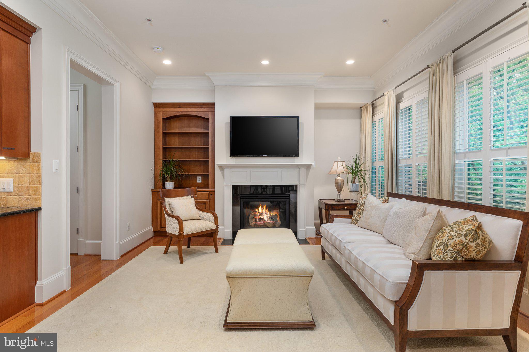 PARK POTOMAC - Residential