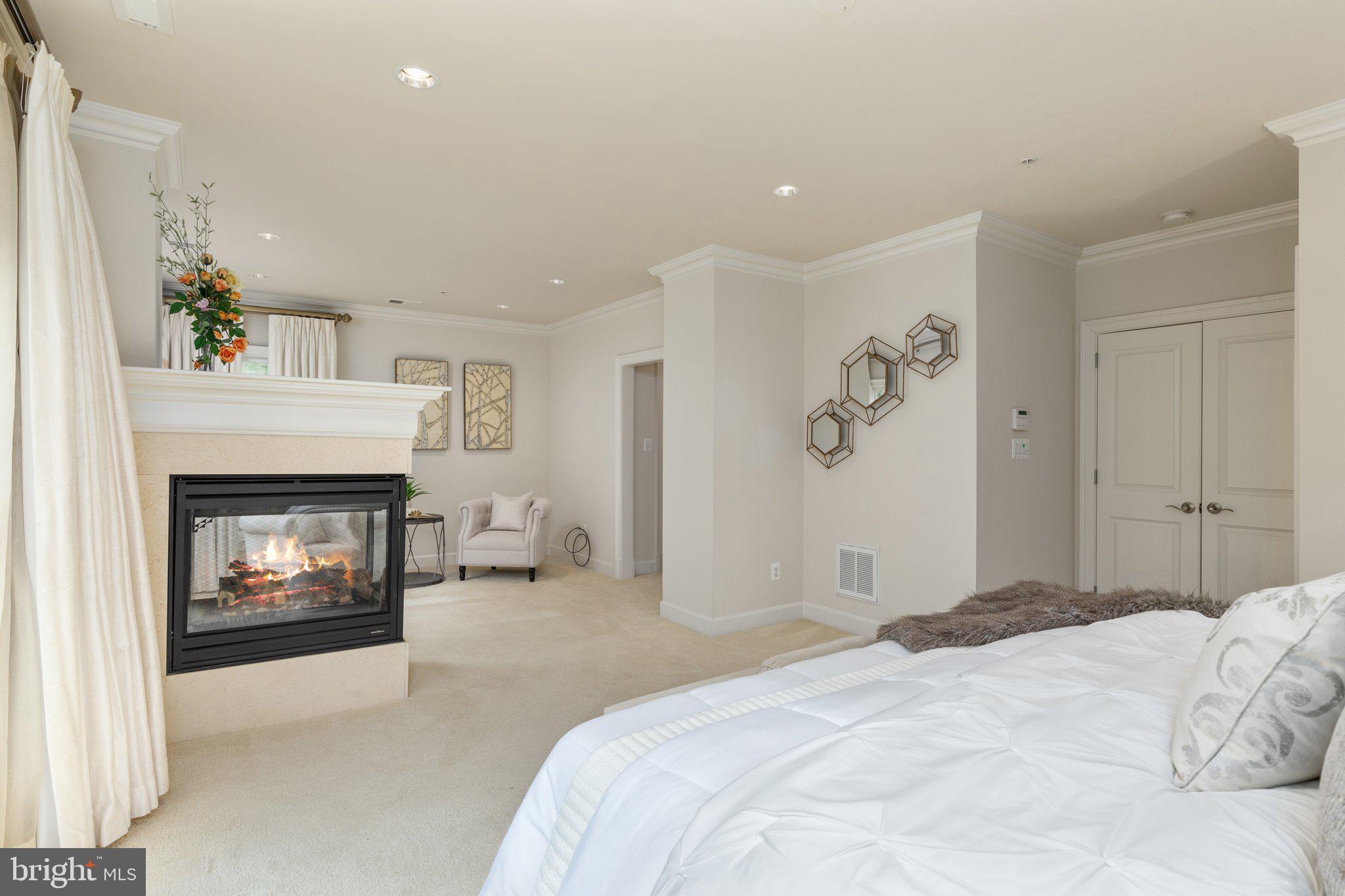 PARK POTOMAC - Residential