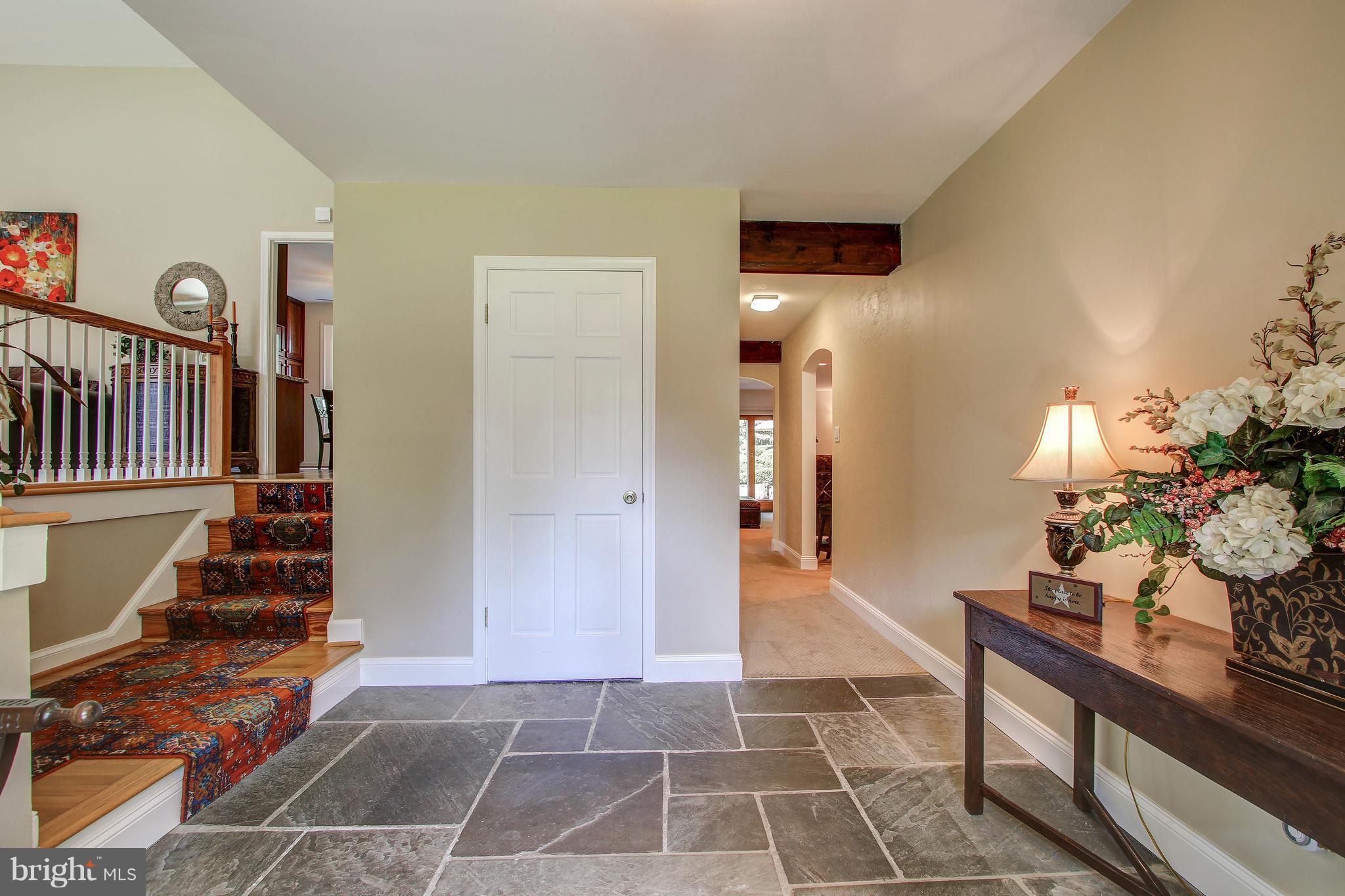 ANCIENT OAK - Residential