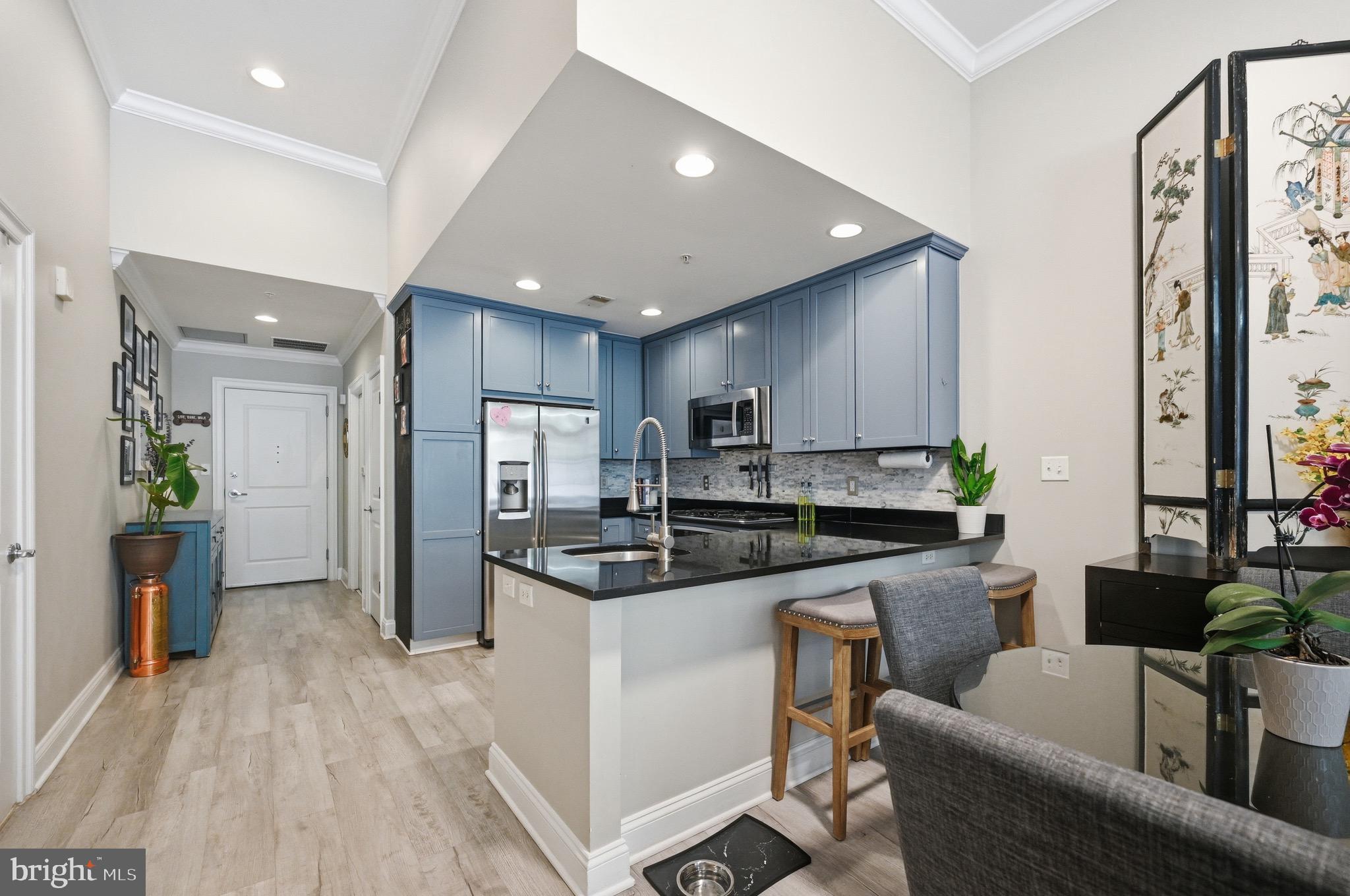 MONROE AT VIRGINIA SQUARE - Residential