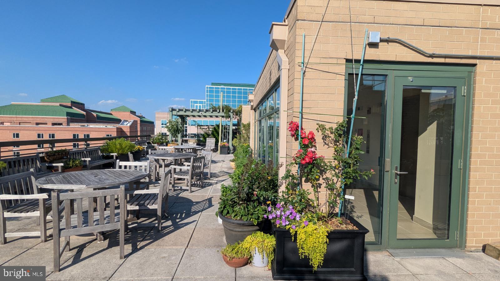 MONROE AT VIRGINIA SQUARE - Residential