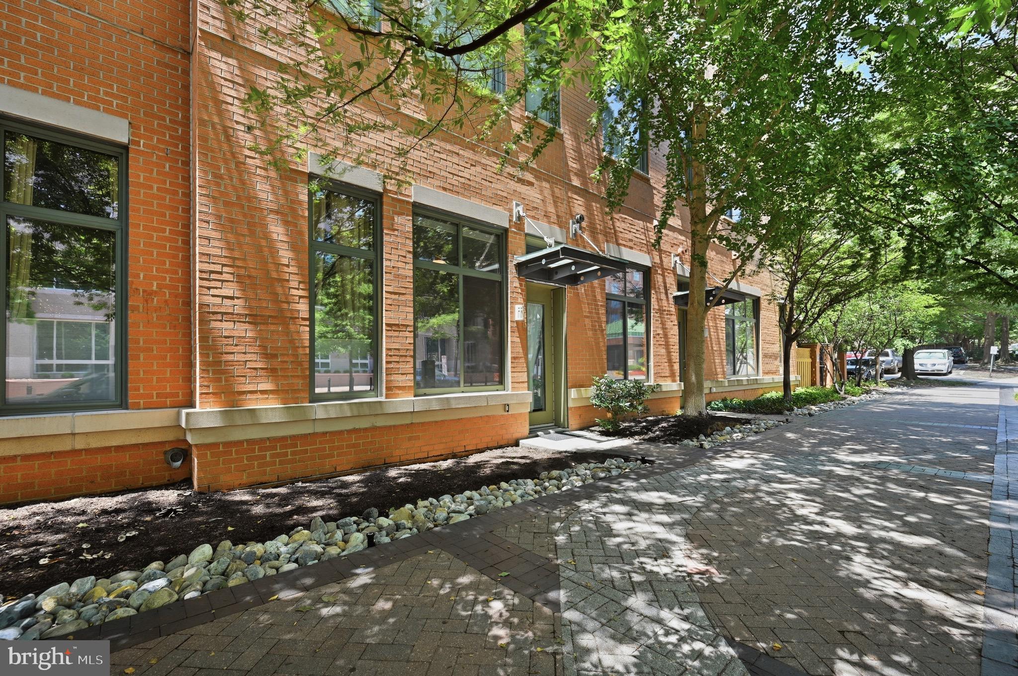 MONROE AT VIRGINIA SQUARE - Residential