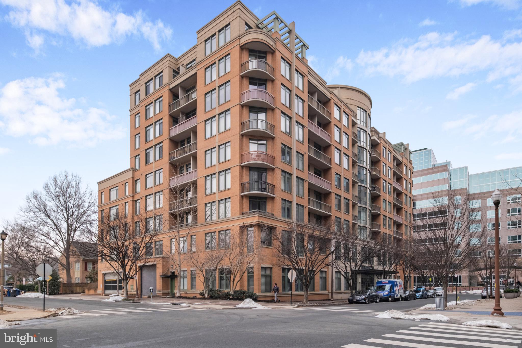 MONROE AT VIRGINIA SQUARE - Residential