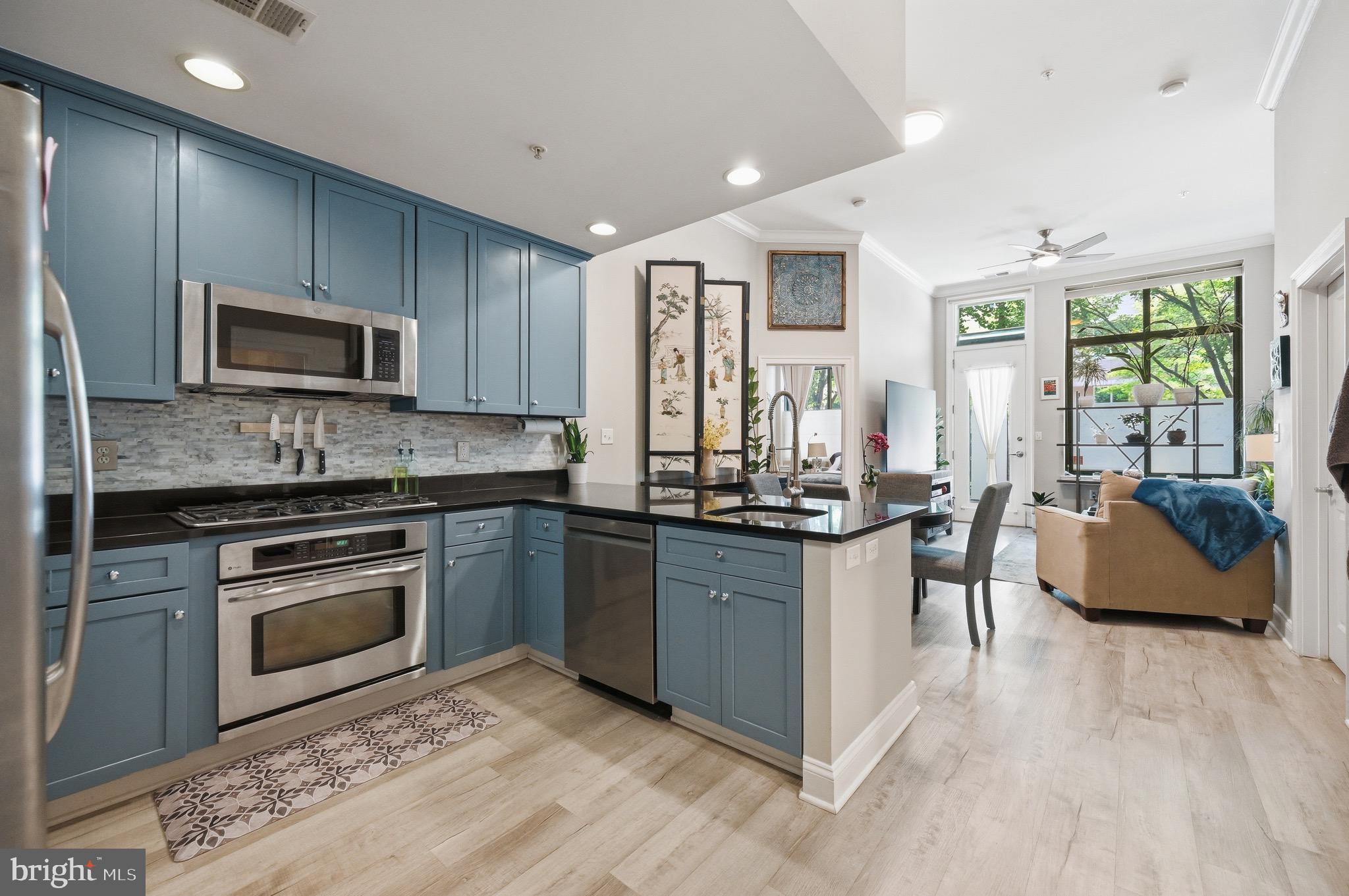 MONROE AT VIRGINIA SQUARE - Residential
