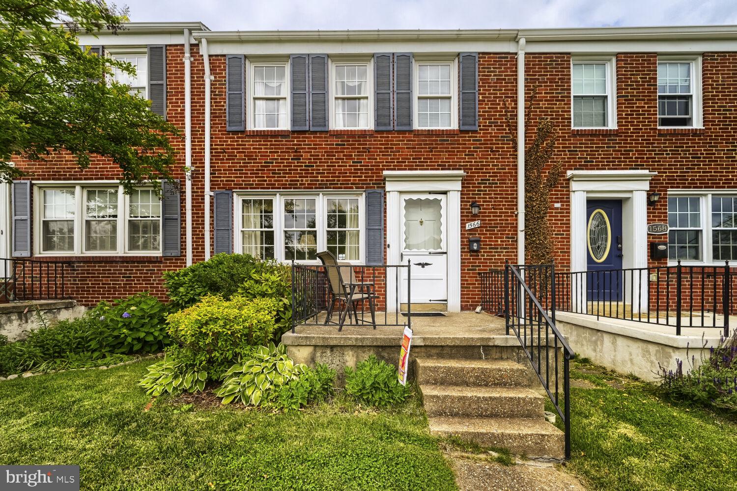 LOCH RAVEN MANOR - Residential