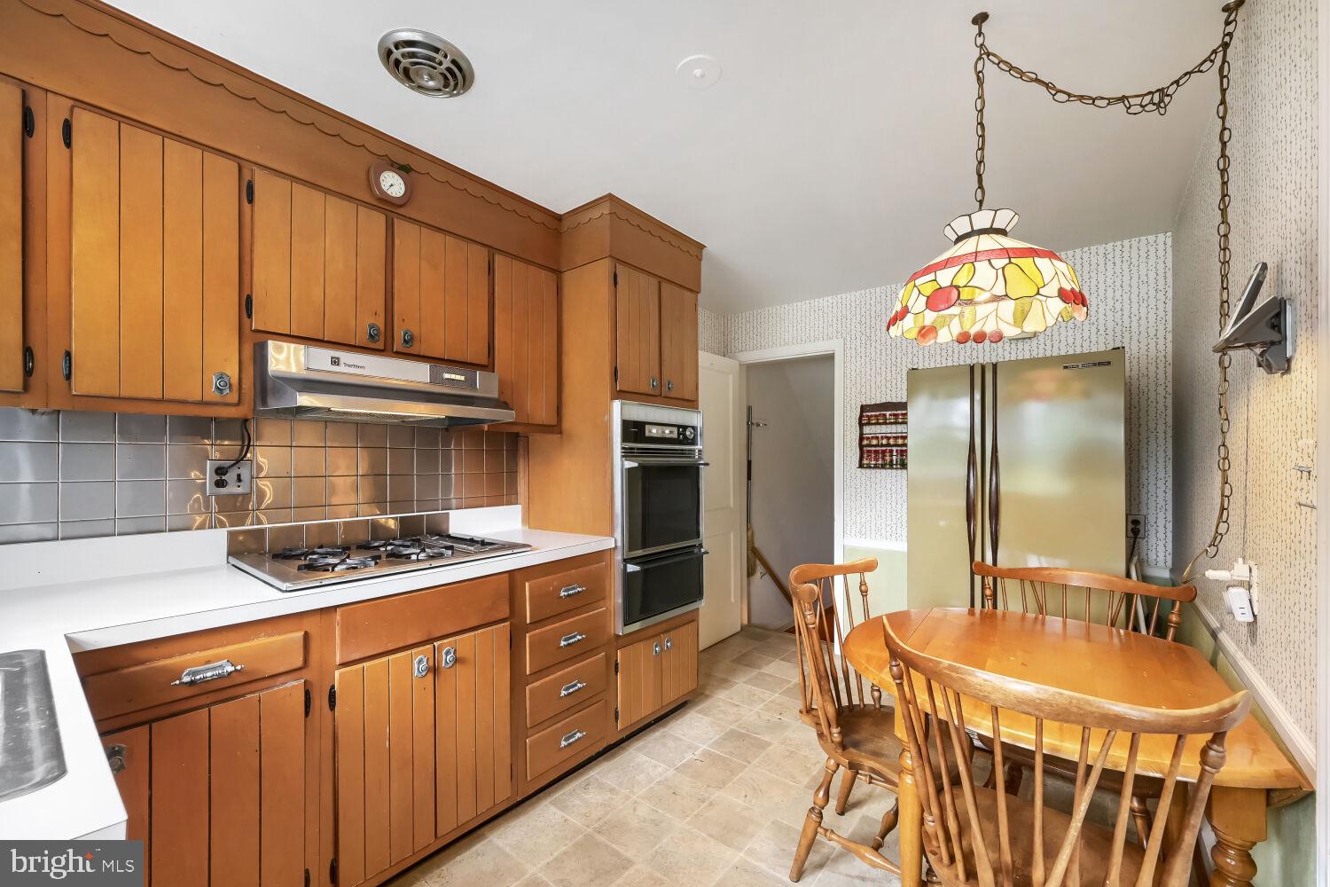 LOCH RAVEN MANOR - Residential