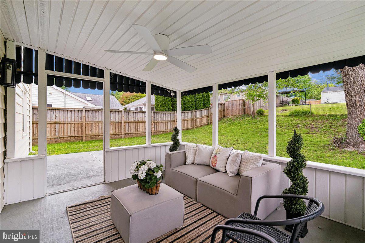 SOMERSET AT BELAIR - Residential