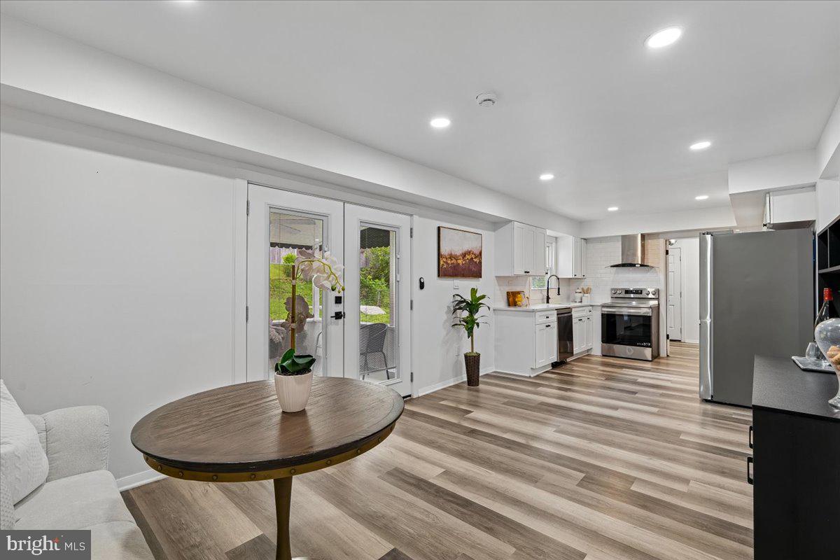 SOMERSET AT BELAIR - Residential