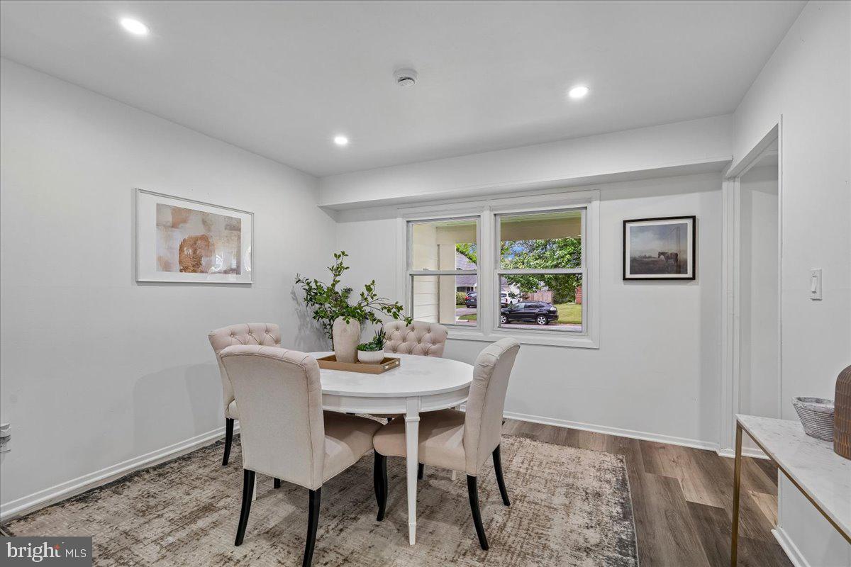 SOMERSET AT BELAIR - Residential