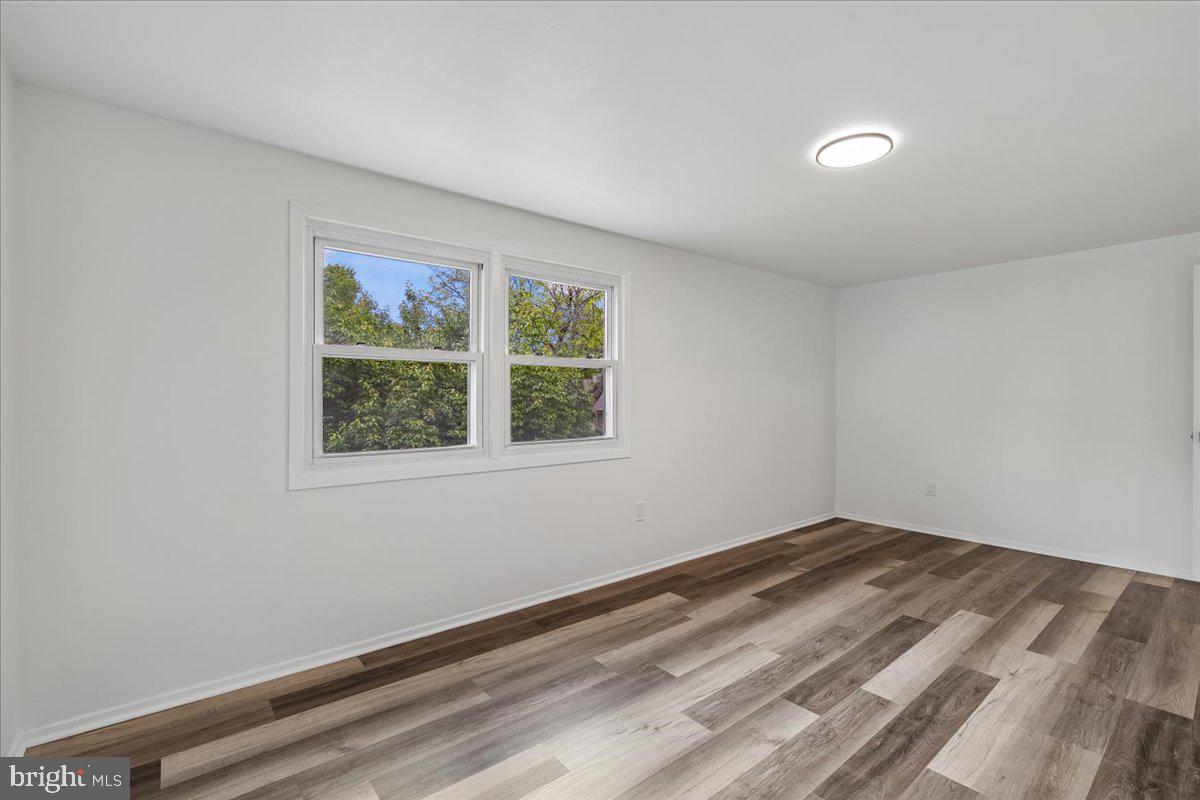 SOMERSET AT BELAIR - Residential