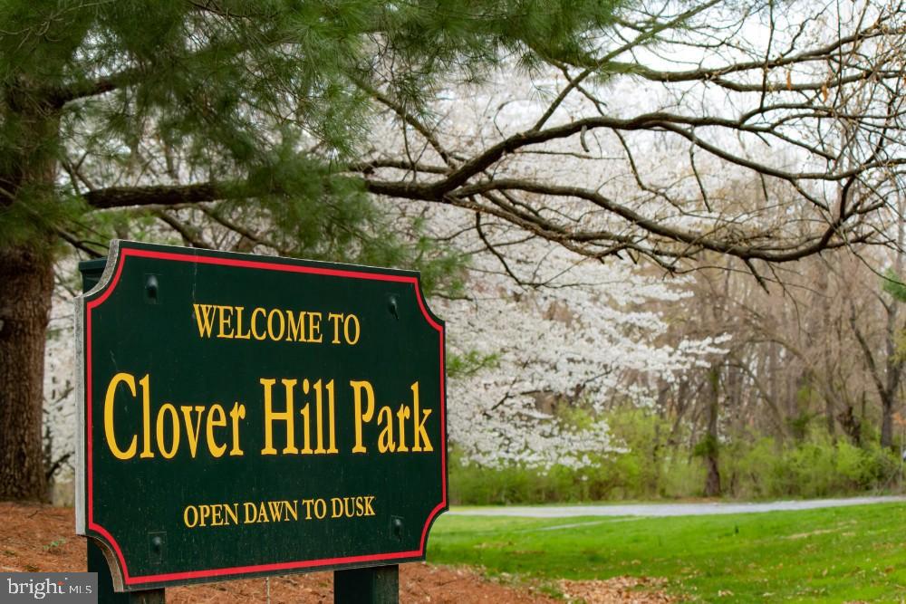 CLOVER HILL - Residential