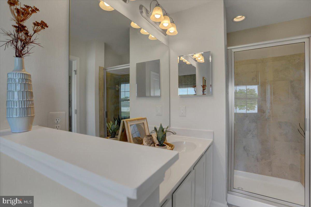 WARM SPRING RIDGE - Residential
