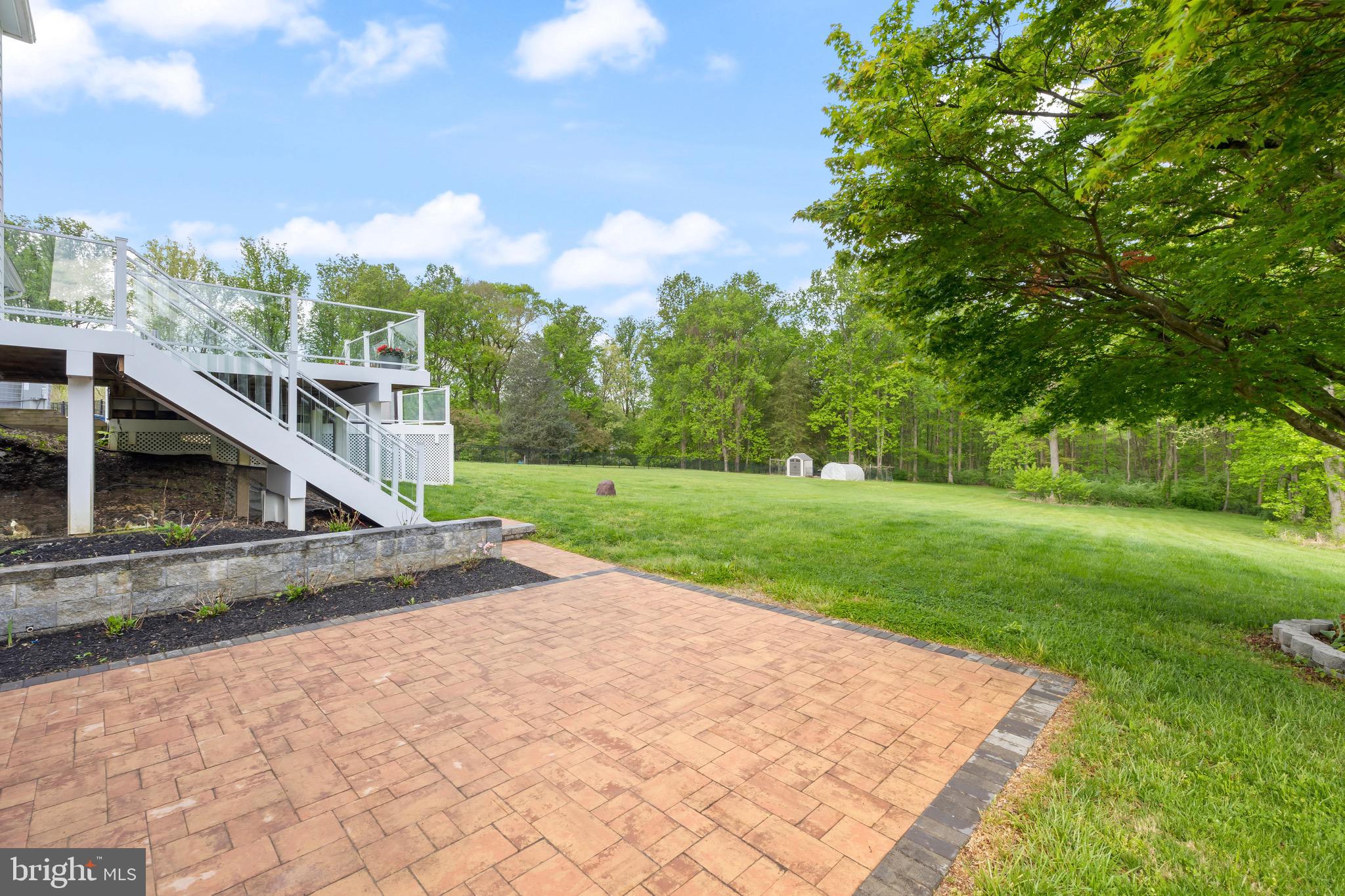 FARMLANDS - Residential