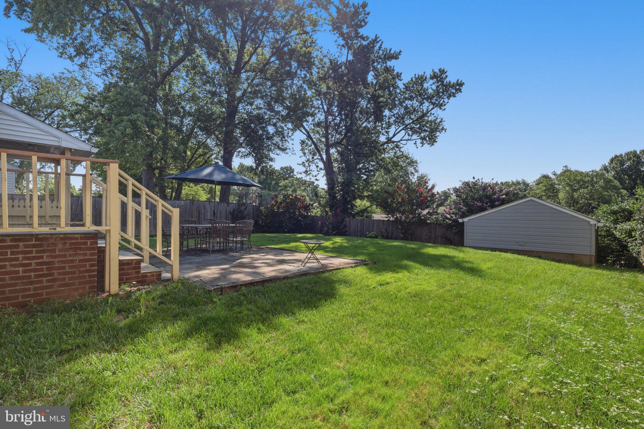 WHEATON WOODS - Residential