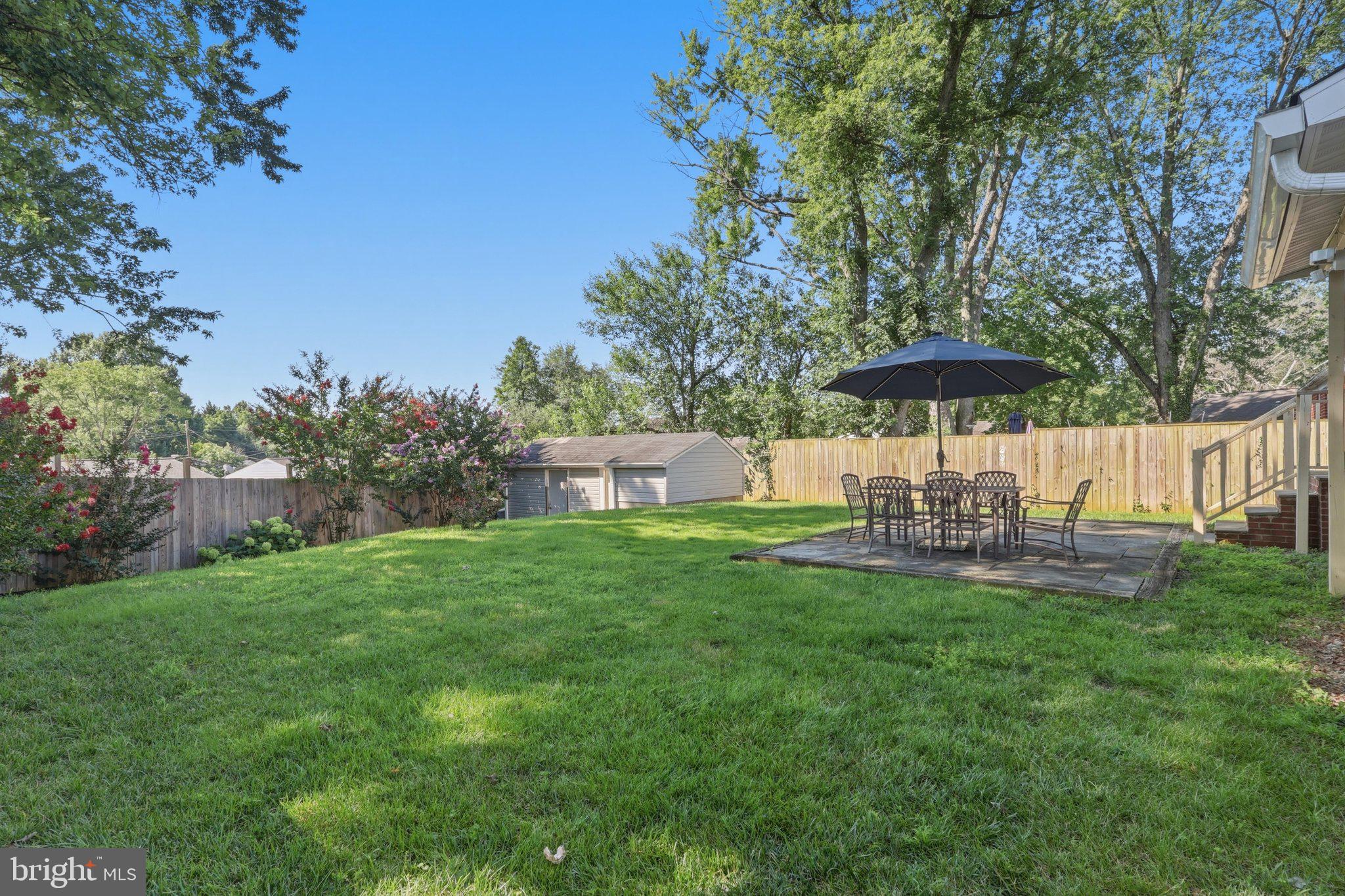 WHEATON WOODS - Residential