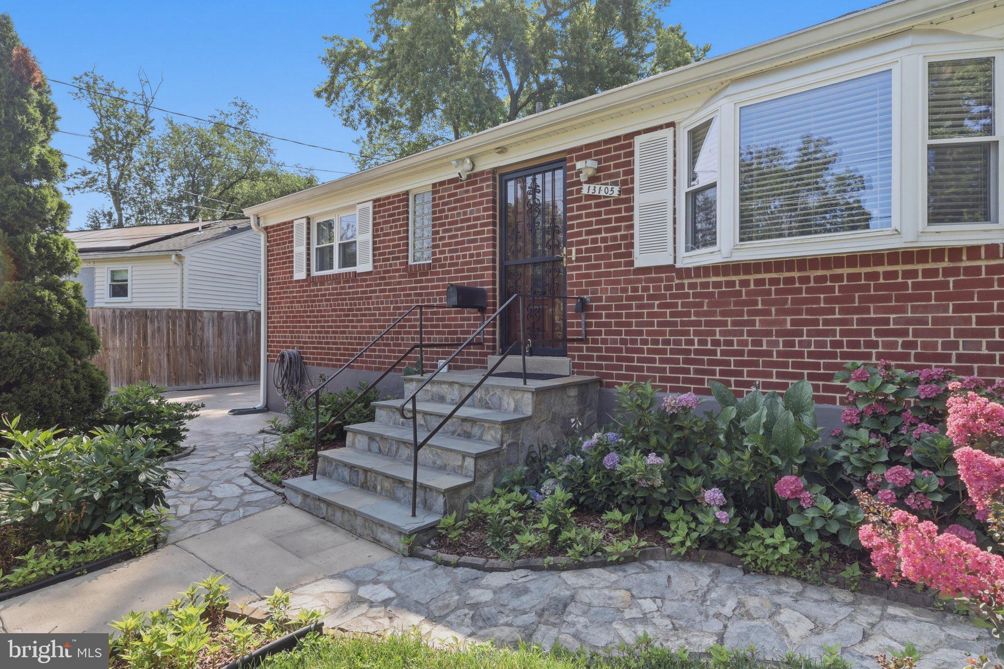 WHEATON WOODS - Residential