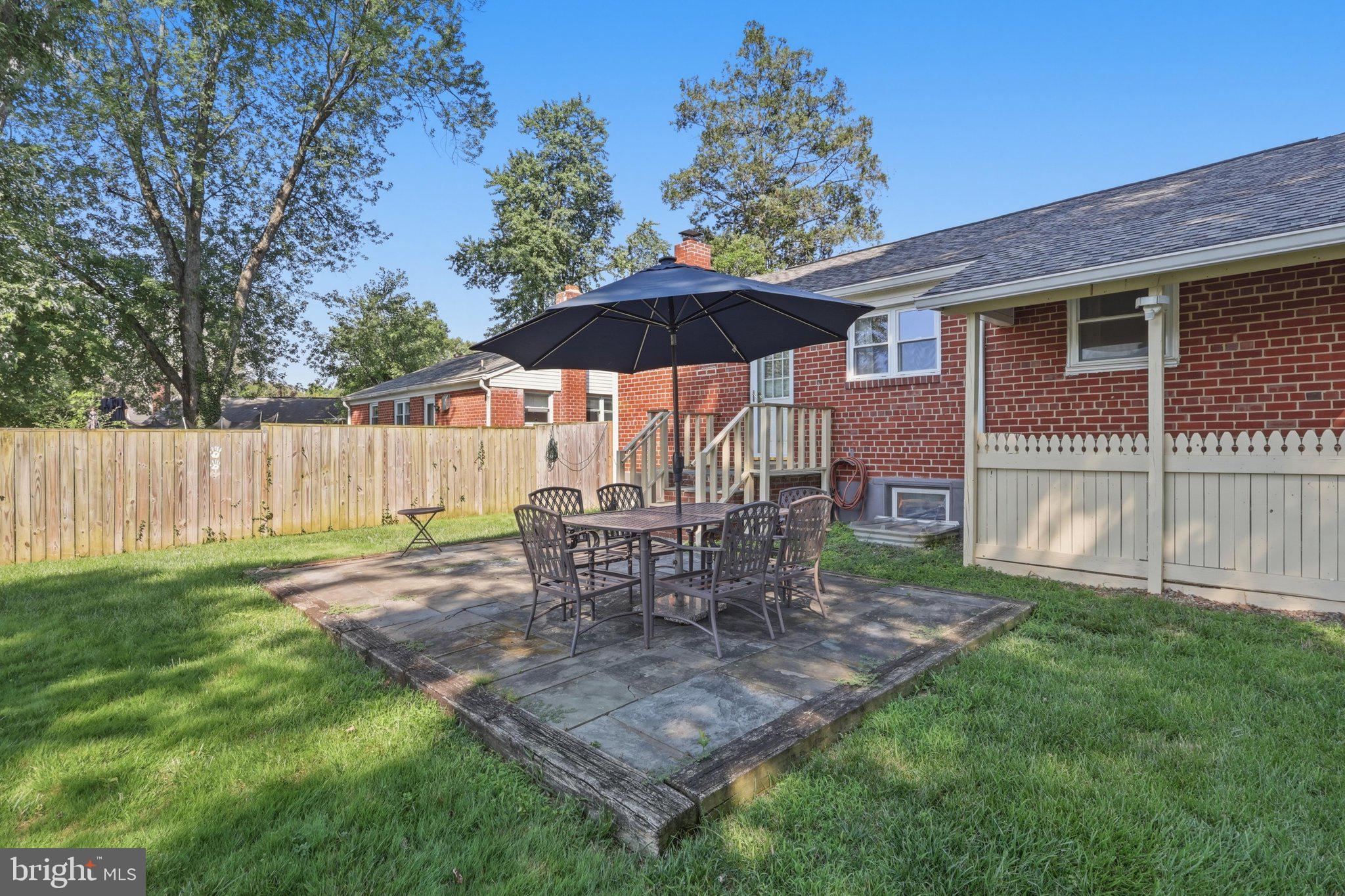 WHEATON WOODS - Residential