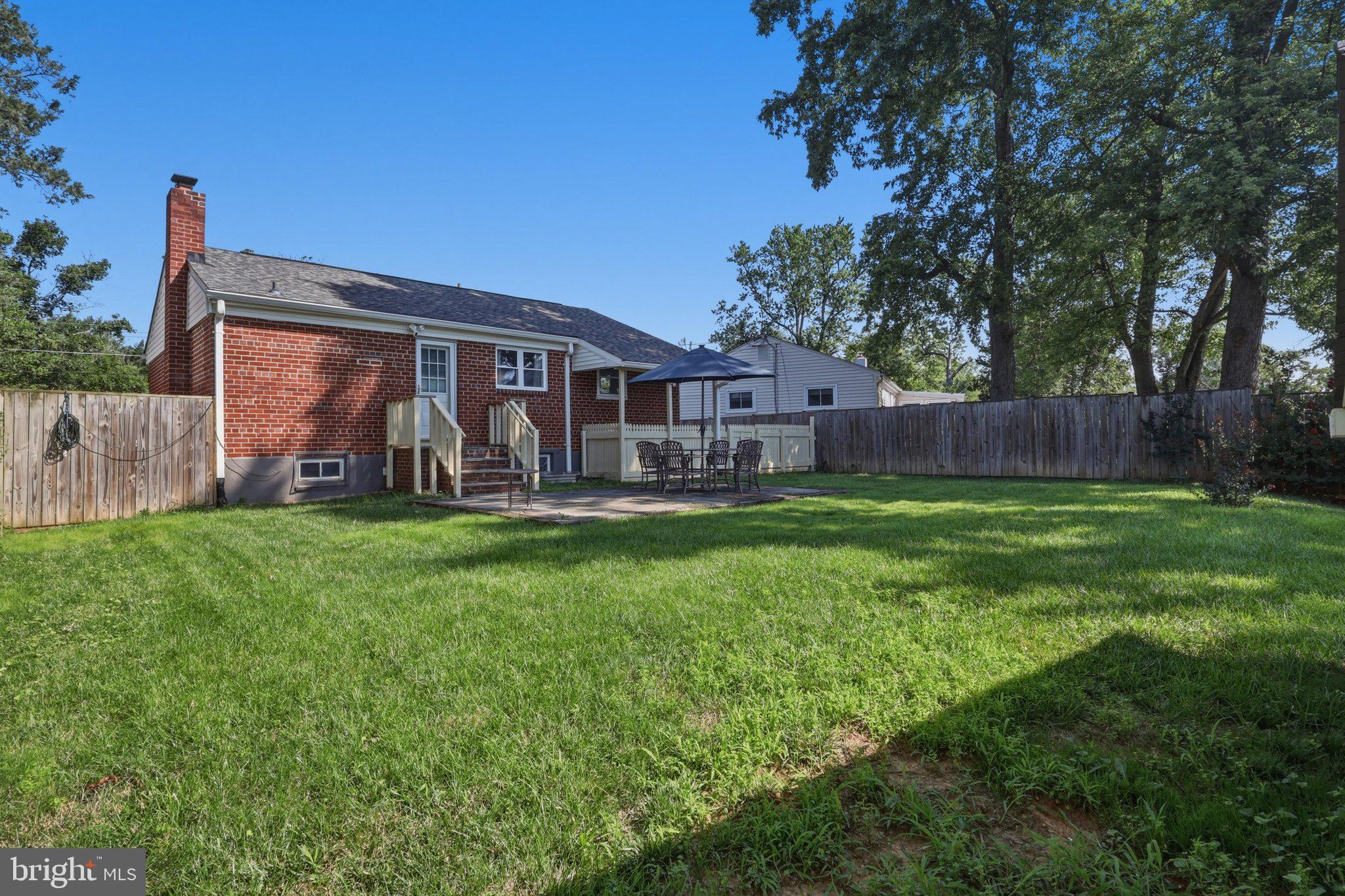 WHEATON WOODS - Residential