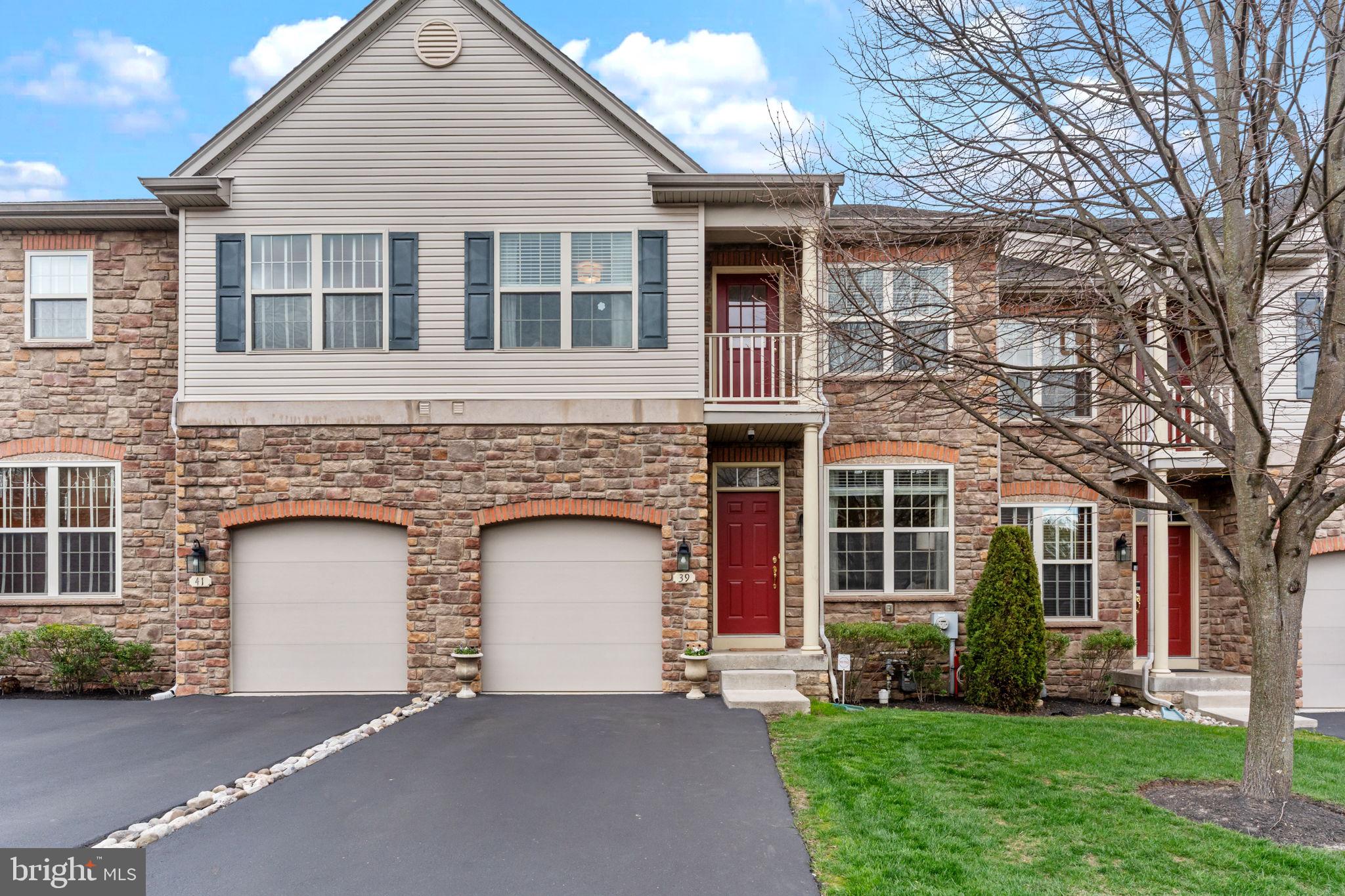 WALNUT GROVE - Residential