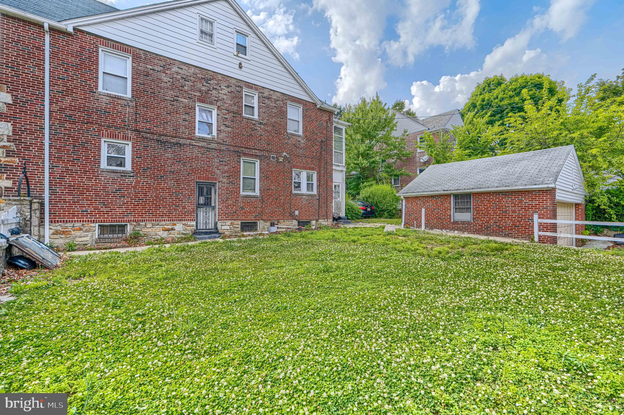 ASHBURTON HISTORIC DISTRICT - Residential