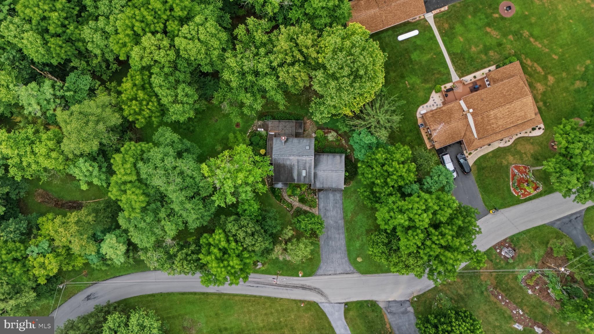 WOODBRIER MANOR - Residential