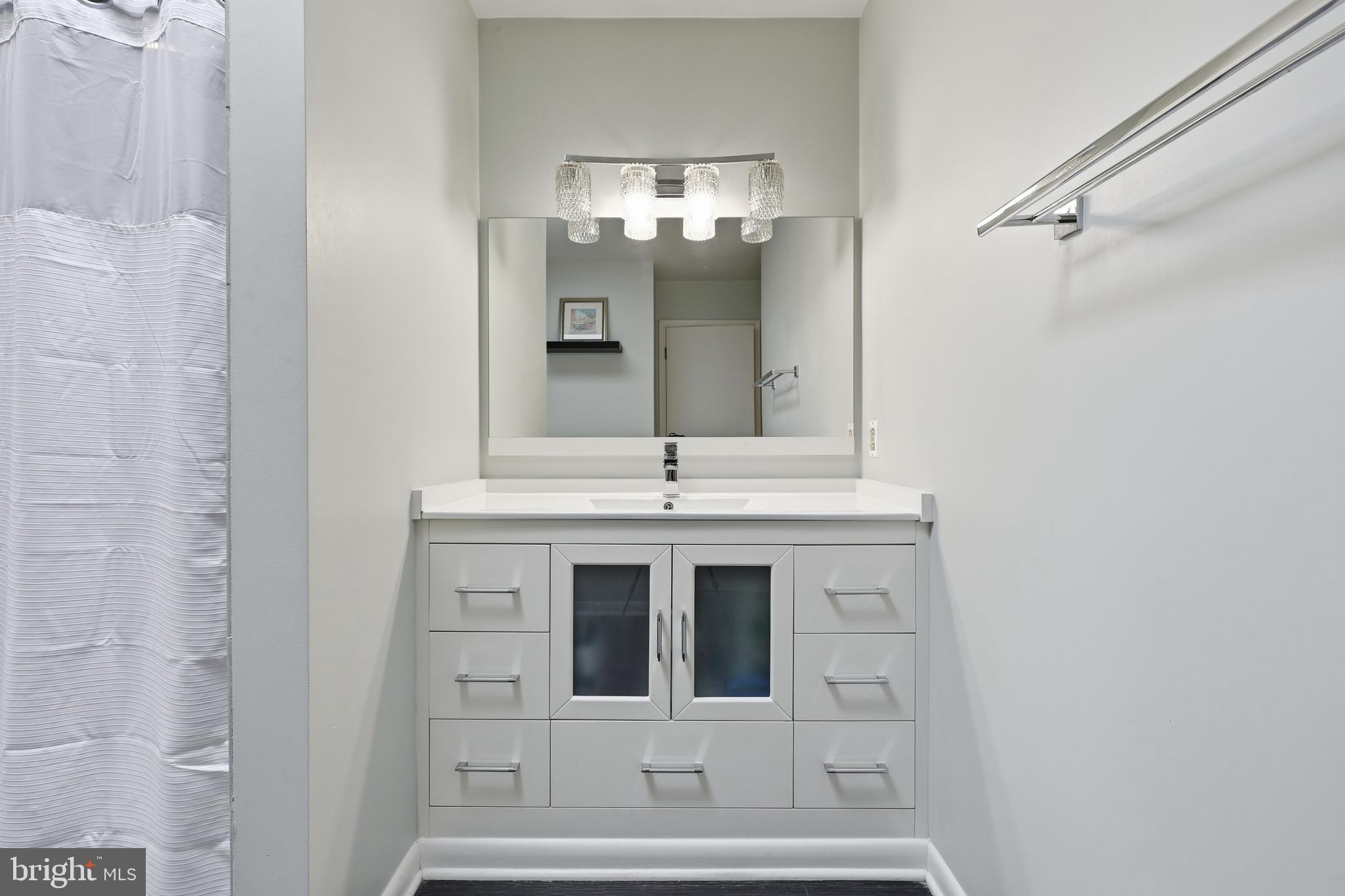 WOODBRIER MANOR - Residential
