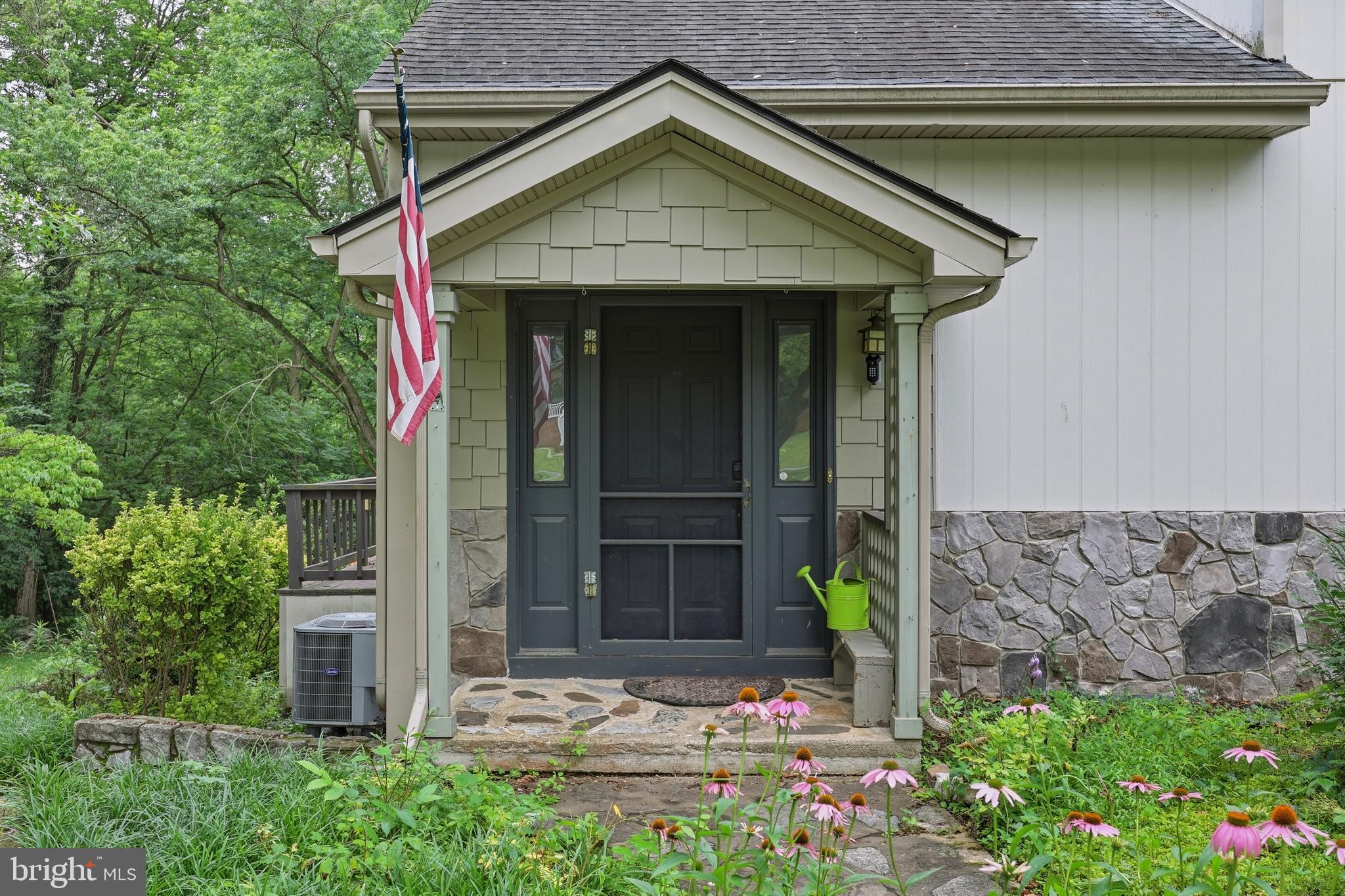 WOODBRIER MANOR - Residential