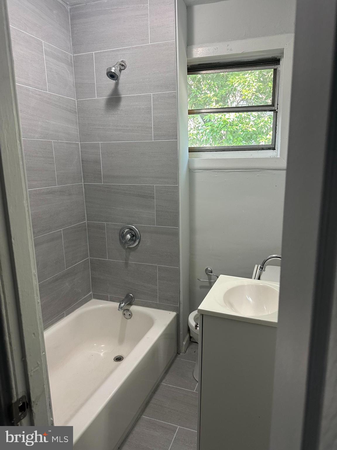 GERMANTOWN - Residential