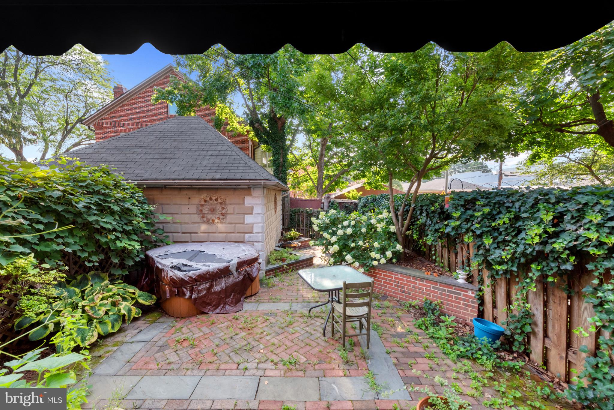 BAKER PARK - Residential