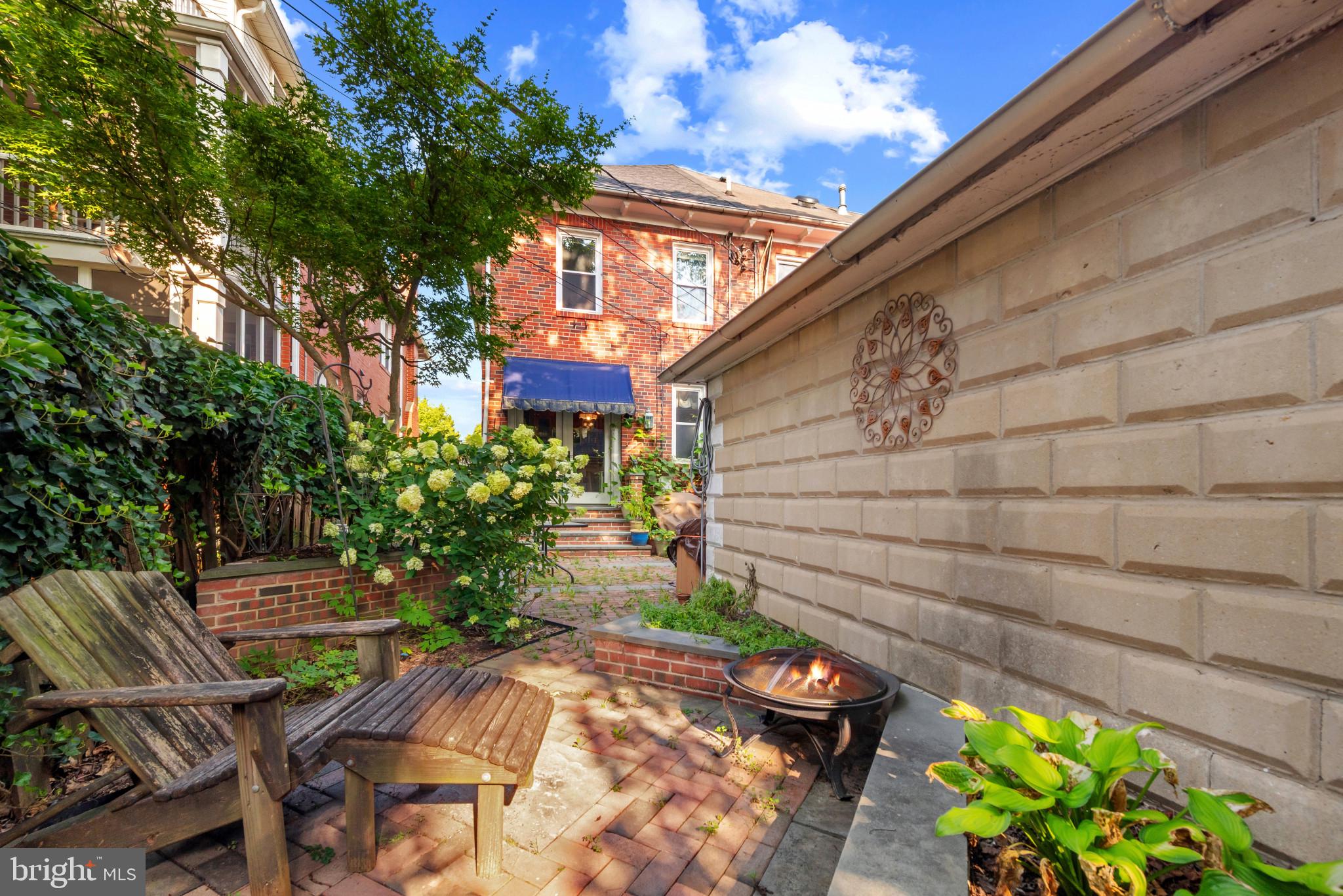 BAKER PARK - Residential