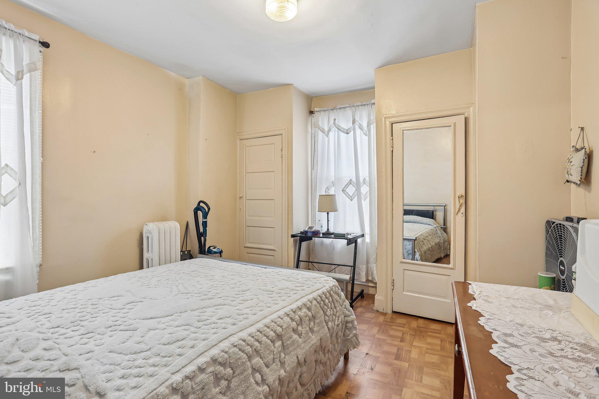 OLNEY - Residential
