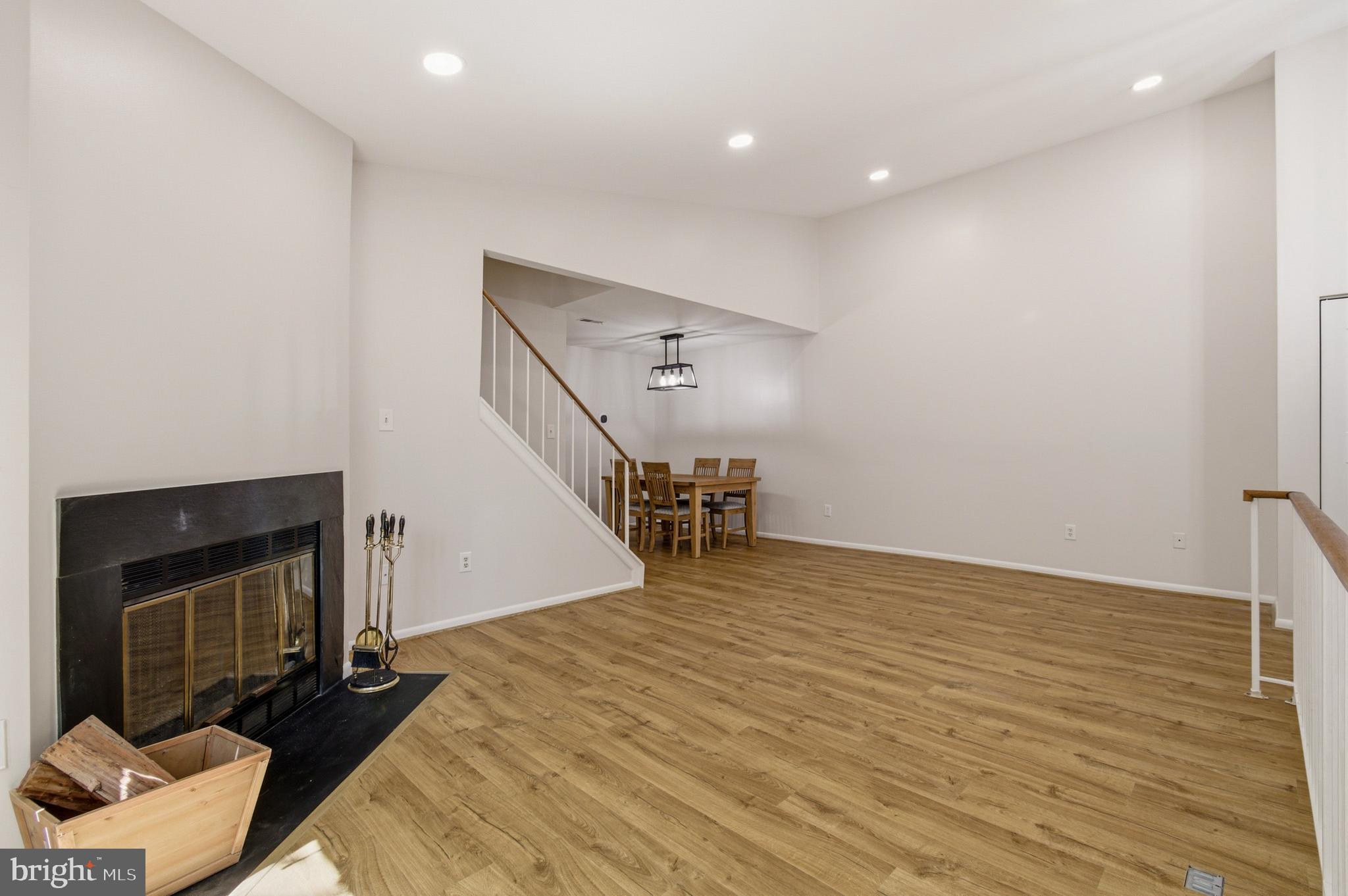 HOMELAND VILLAGE - Residential Lease