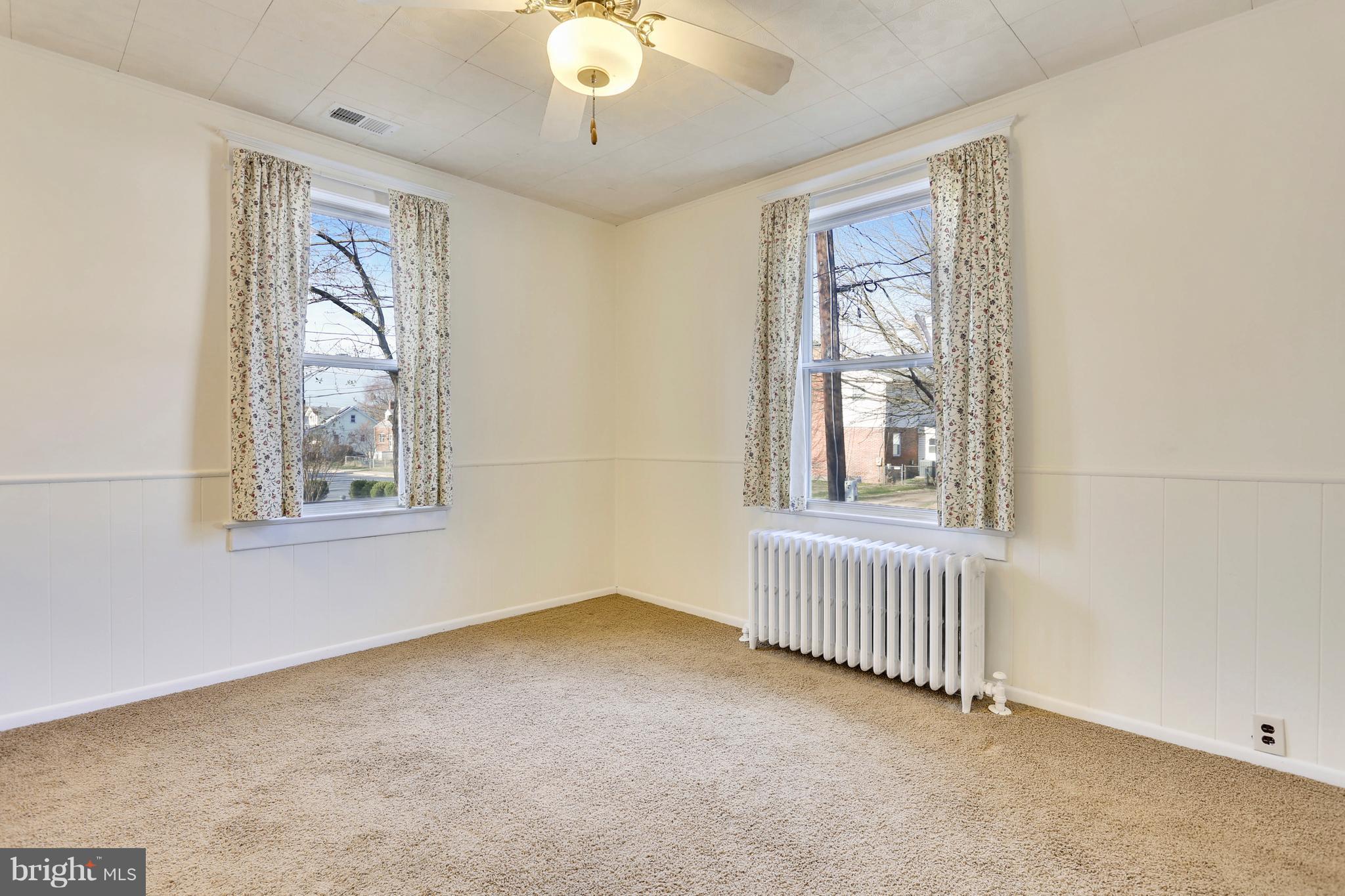 TUXEDO- PRYORS ADDN - Residential