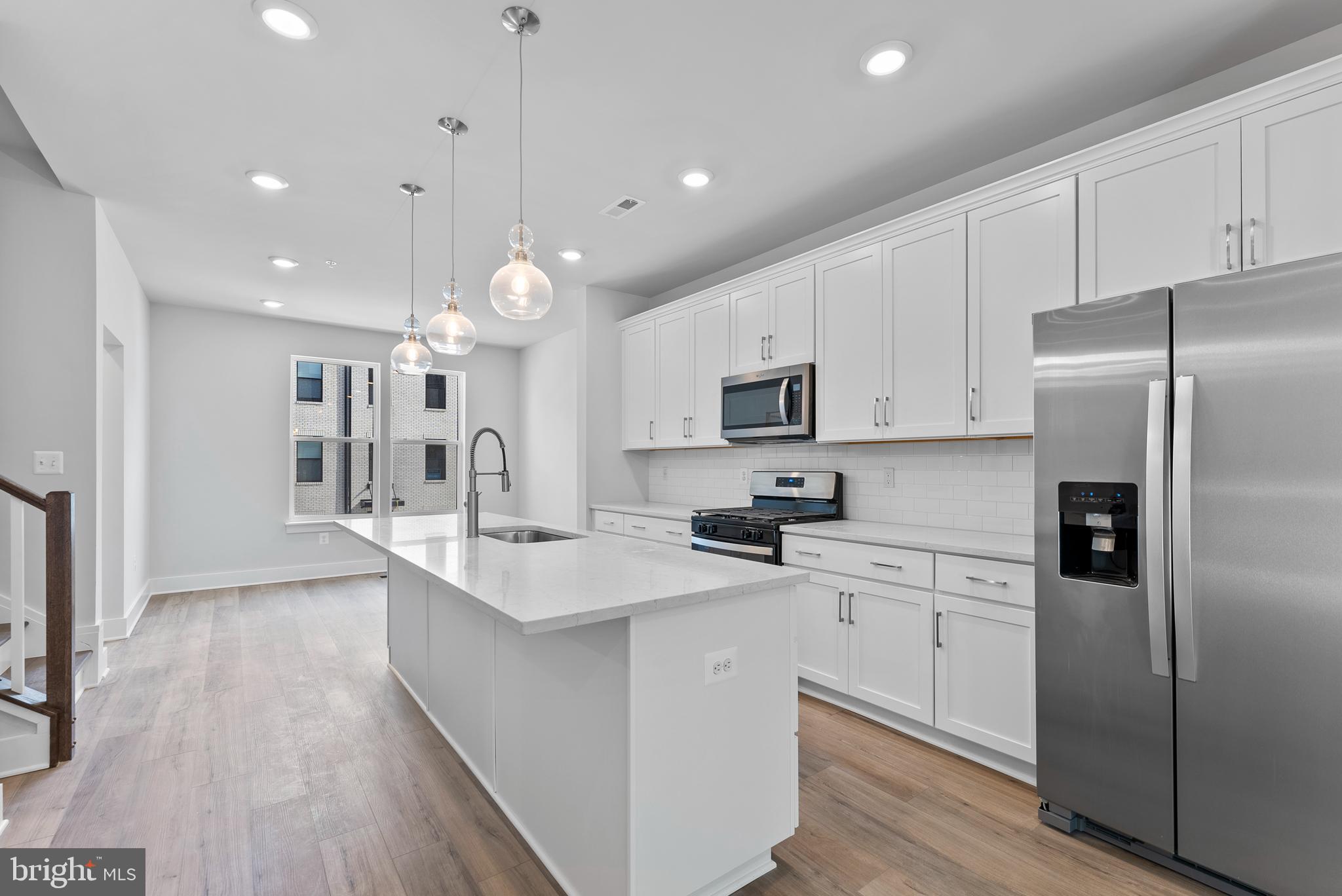LOCKE LANDING - Residential Lease
