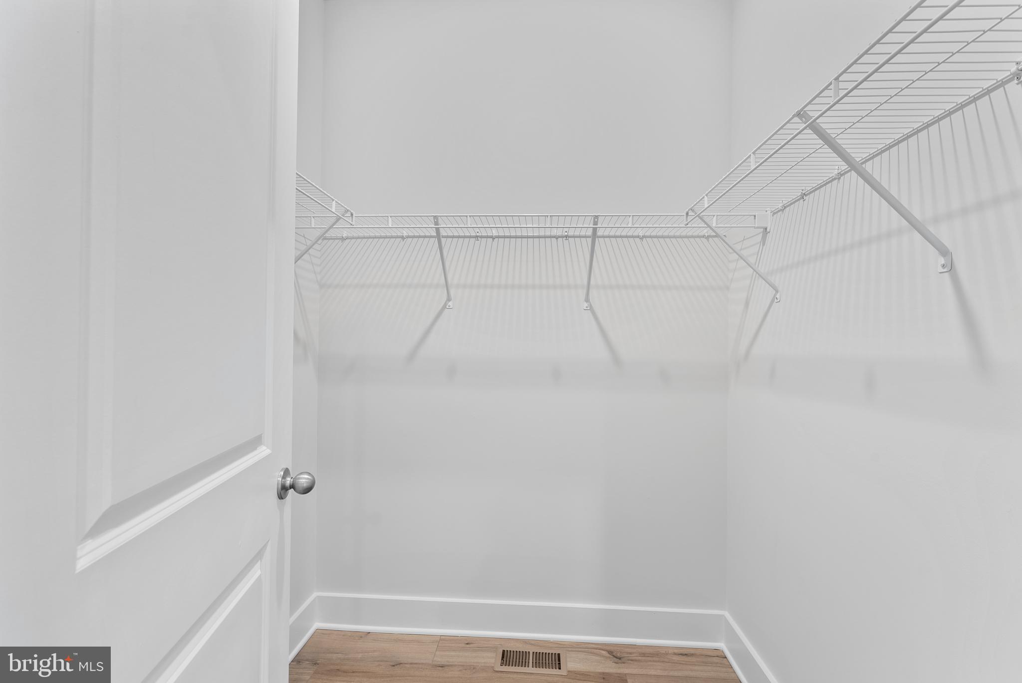 LOCKE LANDING - Residential Lease