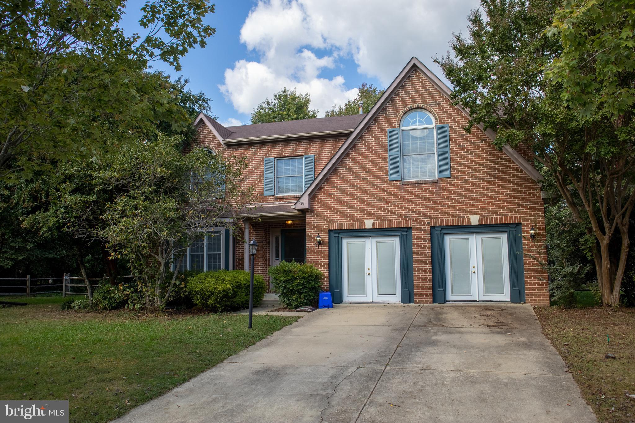 This lovely home offers 4 bedrooms upstairs including a huge owner's suite.  Primary bedroom has a sitting area as well as a large walk in closet and another double length closet plus a spacious owners bath.  You will appreciate the open kitchen / family room area, skylights for added sunshine and wood floors in LR, DR & foyer.  There is a large play space/bonus room in the former double garage space.   There's a deck off the kitchen area to the flat back yard.   The back yard  leads to the community walking trail, pond and community pool which is closely located.