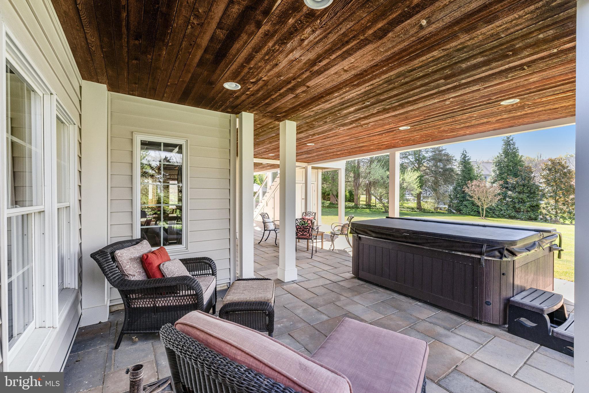 HUNTER MILL ESTATES - Residential