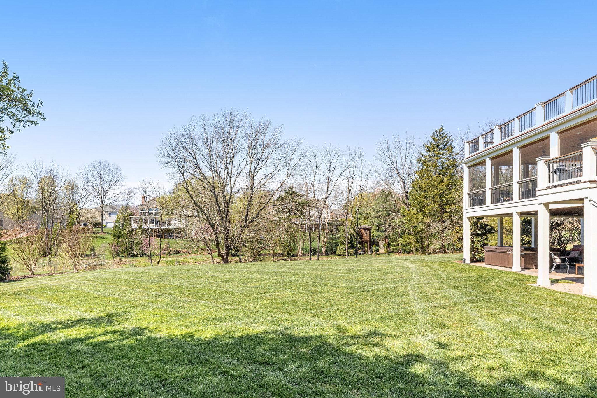 HUNTER MILL ESTATES - Residential