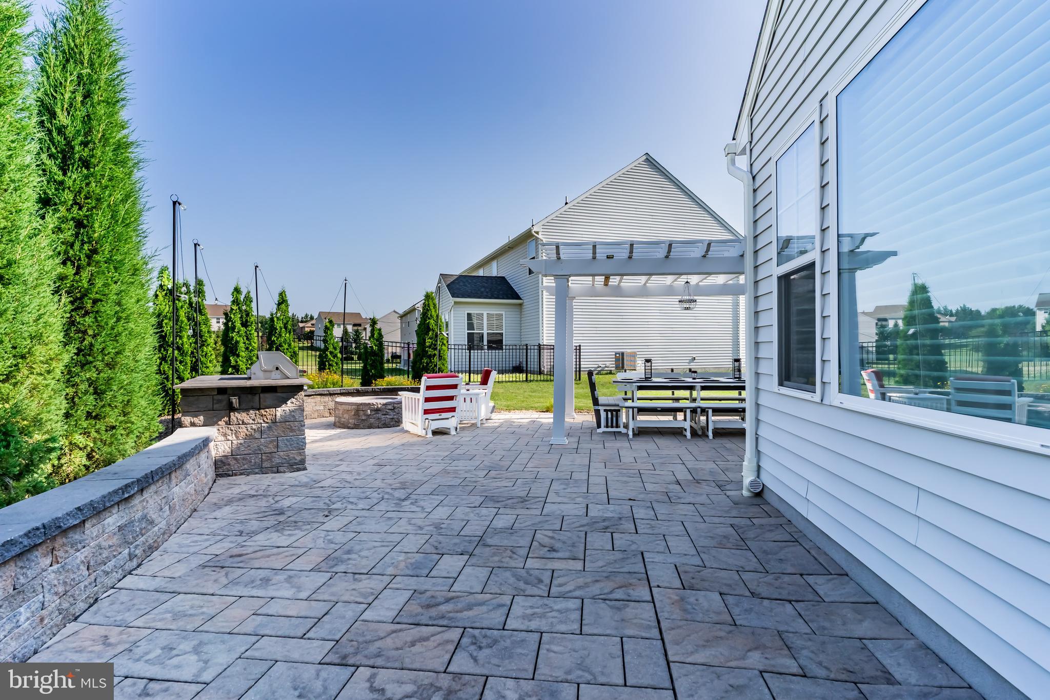 LOGAN MEADOWS - Residential