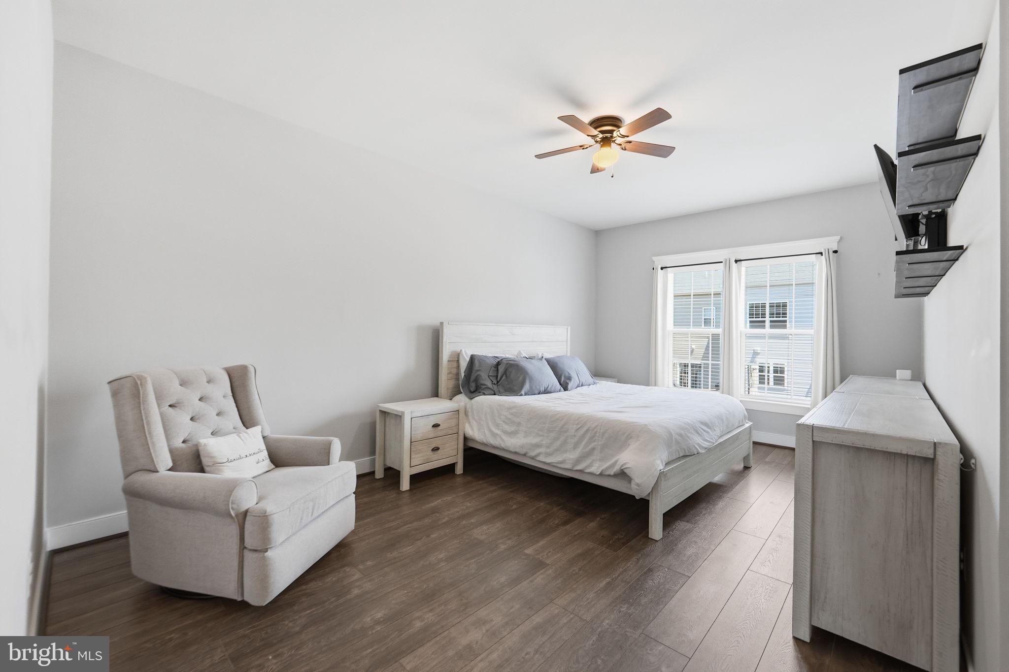 MAYFAIR - Residential
